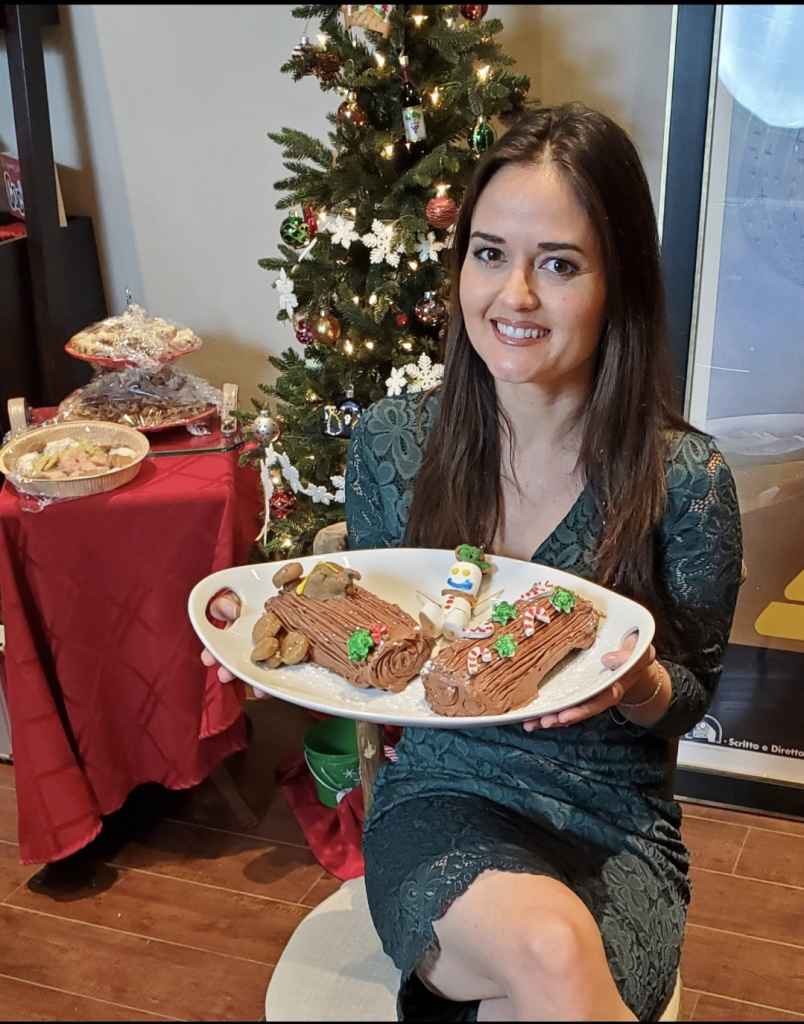 Danica McKellar's Yule log cake
