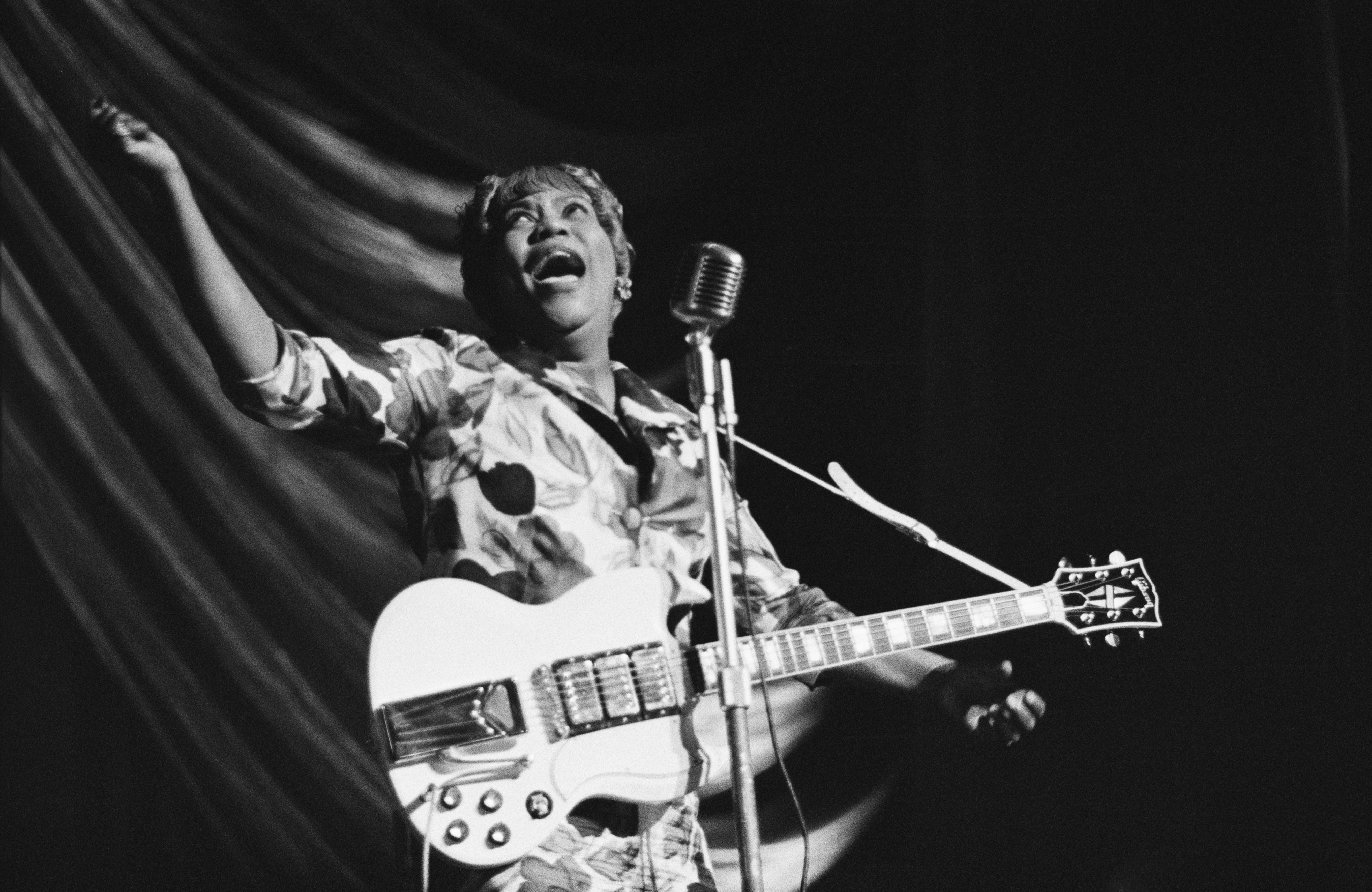 Sister Rosetta Tharpe onstage in 1964