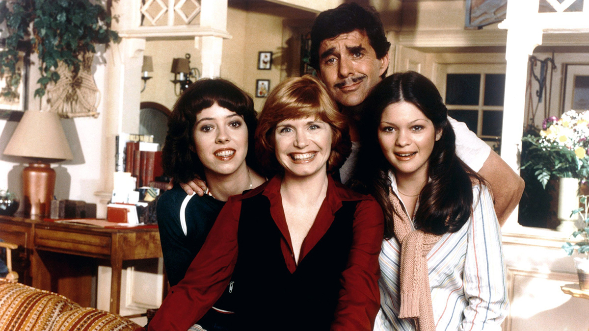 One Day at a Time cast