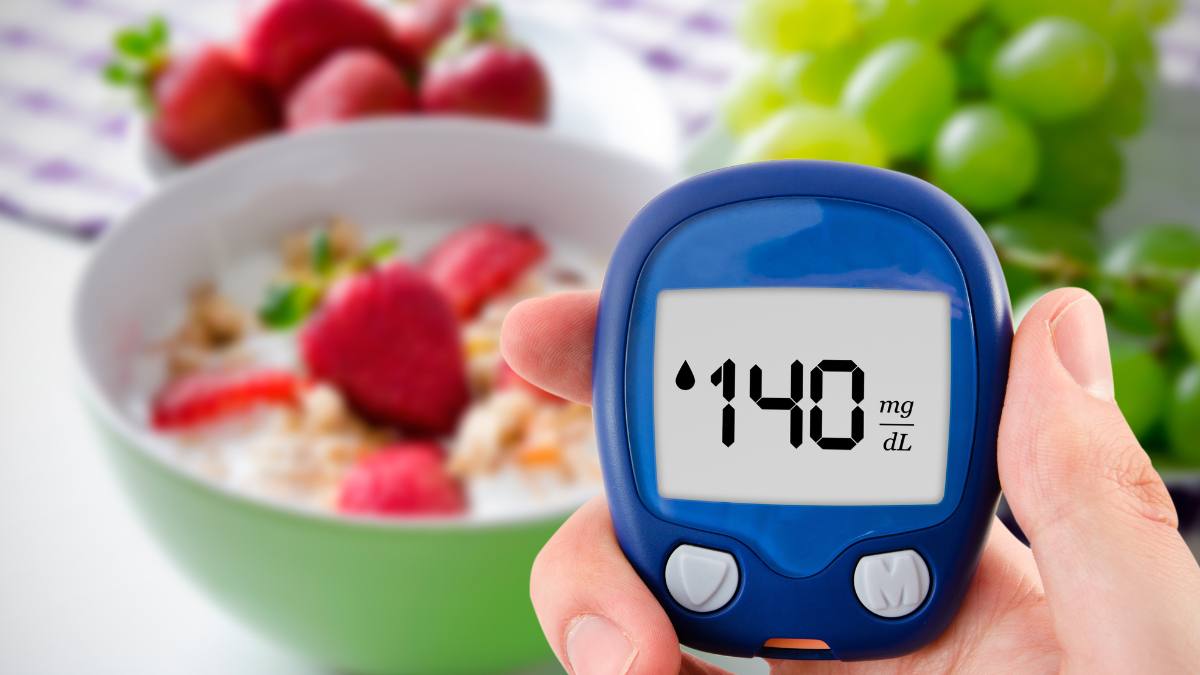 Woman taking glucose levels to help manager her type 2 diabetes