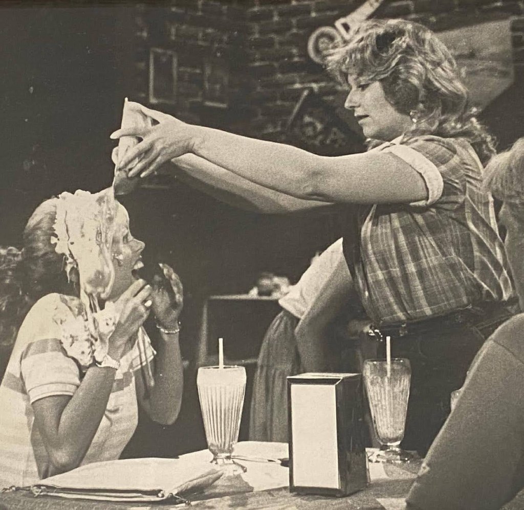 Beth Maitland and Tracey Bregman in an '80s Y&R episode