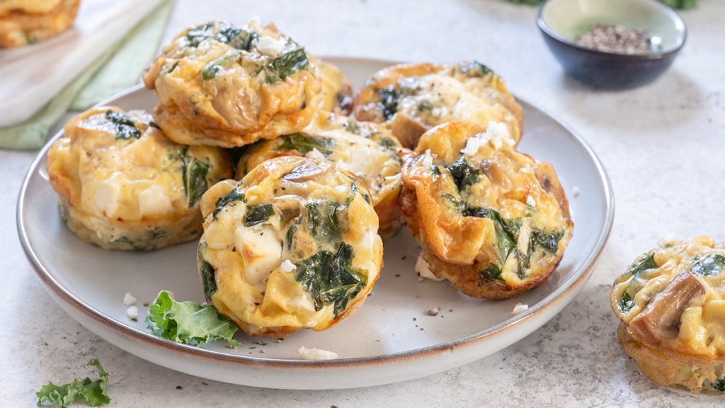 Spinach and feta egg white bites