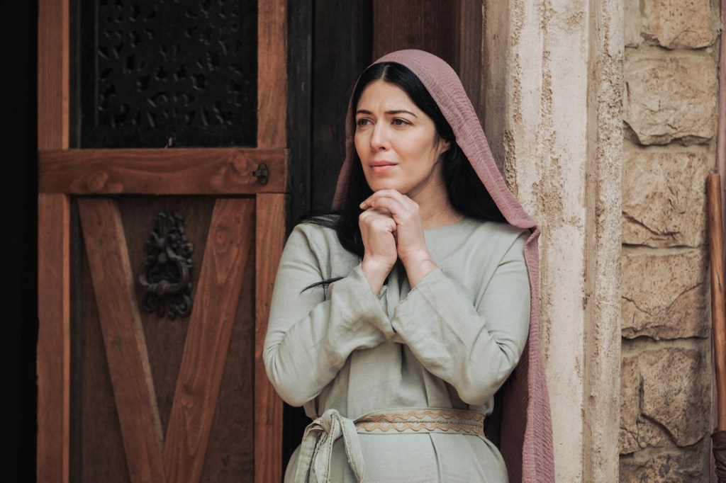 Mary Magdalene played Elizabeth Tabish in Season 4