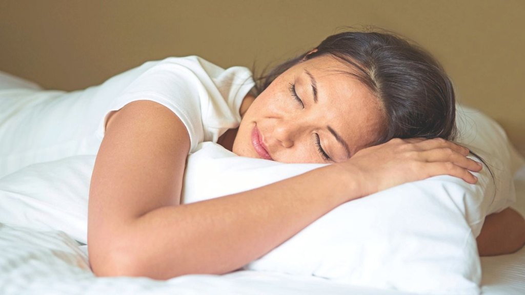 Moisten dry eyes by sleeping in or window-shop  