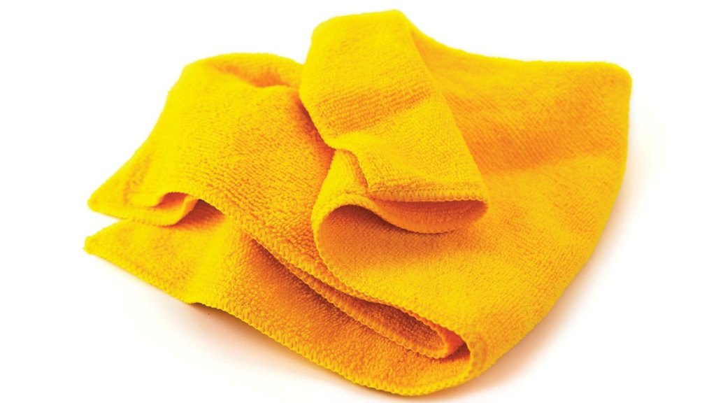 Stop a running toilet with a microfiber cloth