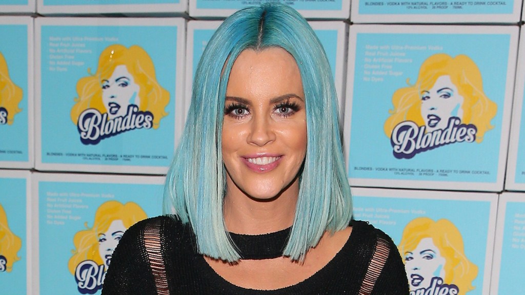 Jenny McCarthy with blue hair