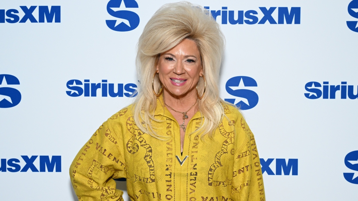 Theresa Caputo, 2024