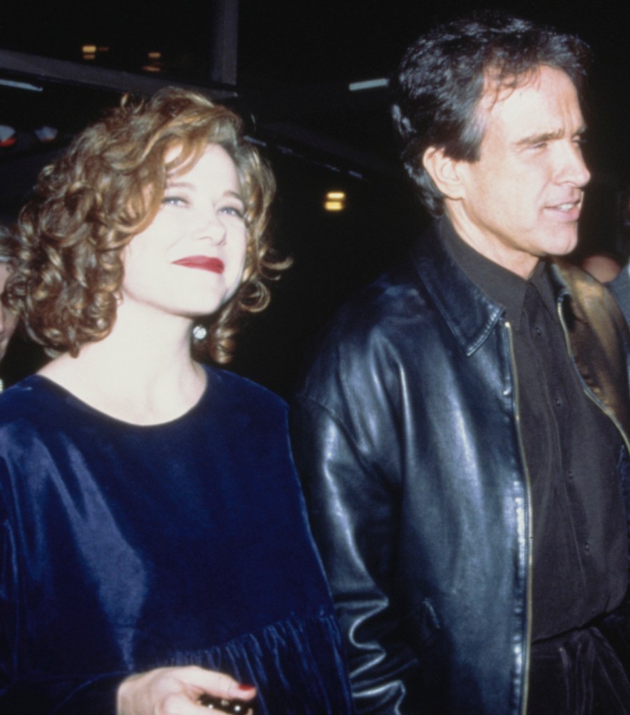 Annette Bening and Warren Beatty at the premiere of 'Bugsy' in 1991