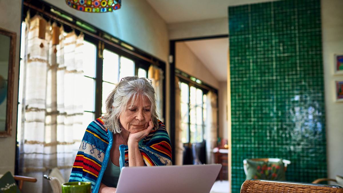 Older woman planning retirement