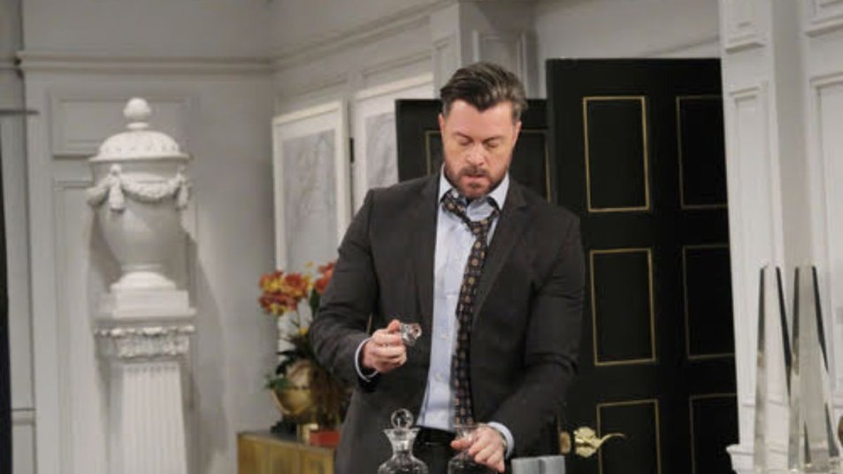 Days’ Star Dan Feuerriegel Talks Who Shot EJ, Sami’s Return & Being a