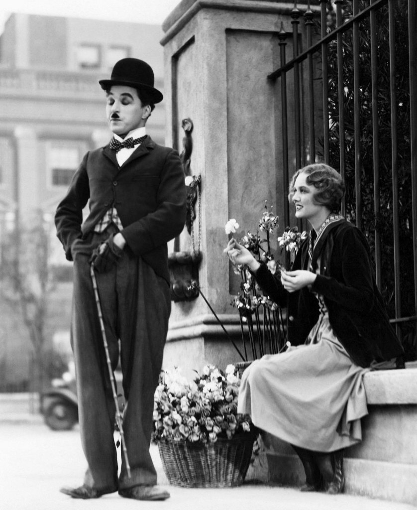 Charlie Chaplin and Virginia Cherrill in 'City Lights' 1931