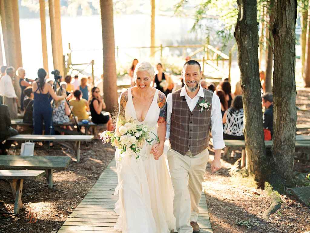 Karen and Richard Mastropietro. They are the first couple that Lacey interacted with, and that is in my story. The couple celebrated their vow renewal in July 2019 on their 25th anniversary. Sadly, Karen, who had ovarian cancer, died two years later.