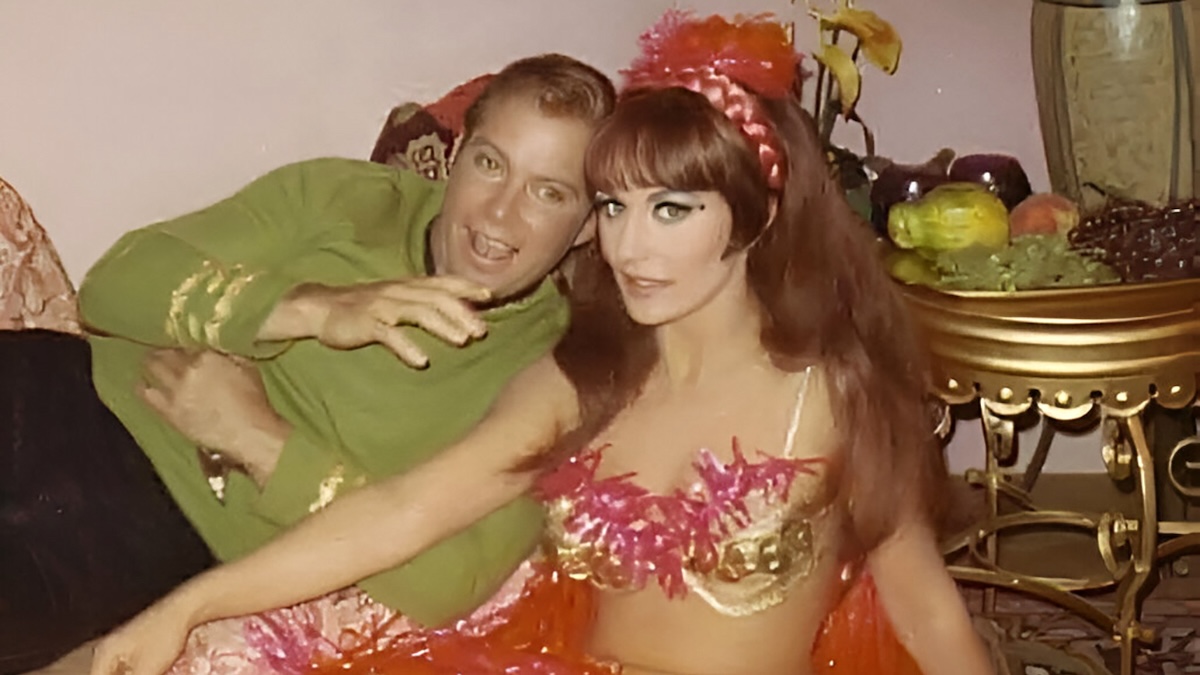 Behind-the-scenes on Star Trek with William Shatner and one of his leading ladies.