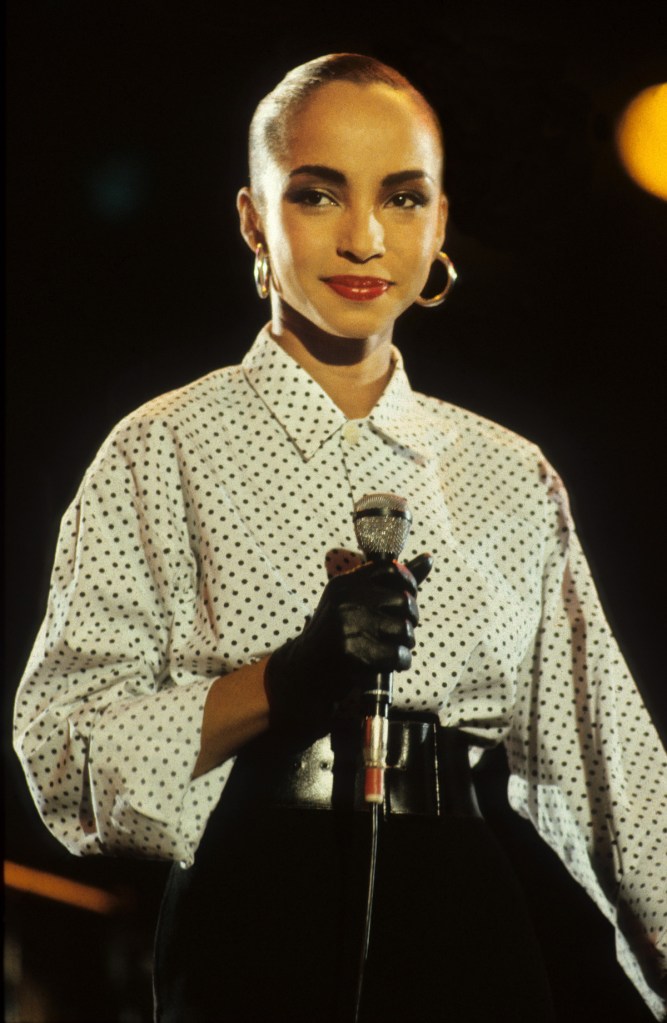 Sade onstage in 1984