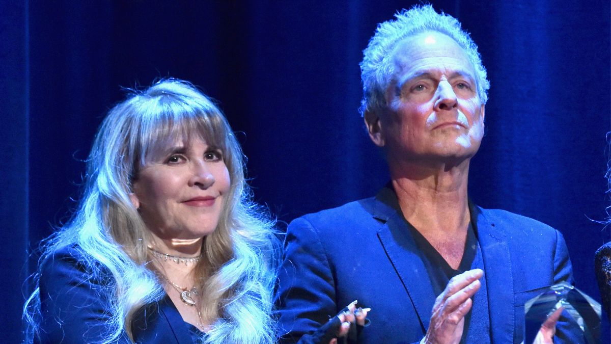 Fleetwood Mac Reunion Stevie Nicks, Lindsey Buckingham Billboard Clue
