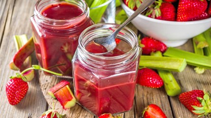 Strawberry rhubarb jam in clear jars