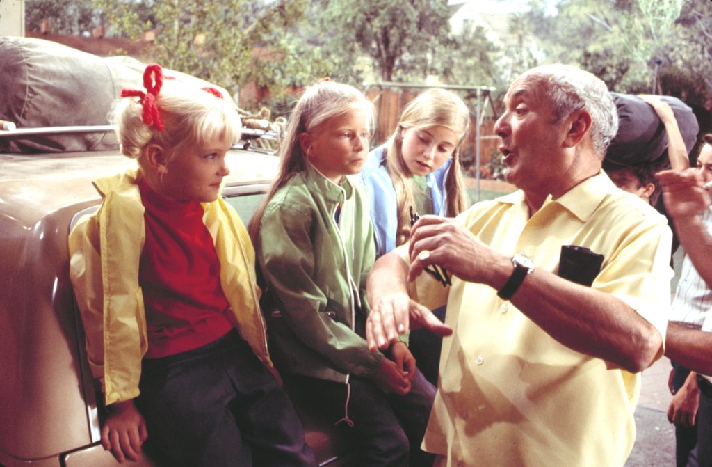BRADY BUNCH, Susan Olsen, Eve Plumb, Maureen McCormick, (on set, receive direction while sitting in the back of the station wagon), (Season 1), 1969-1974