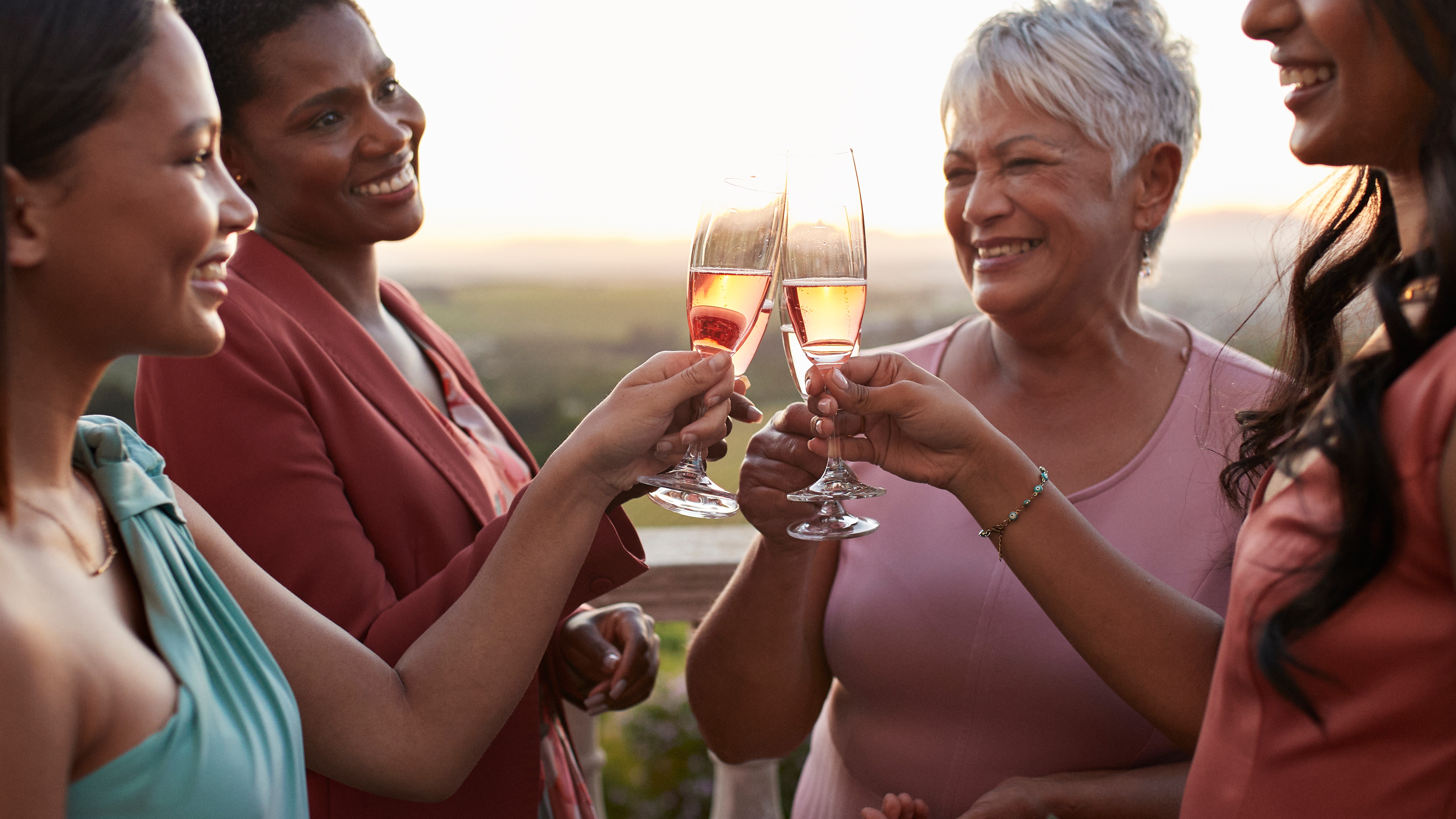 Women drinking champagne