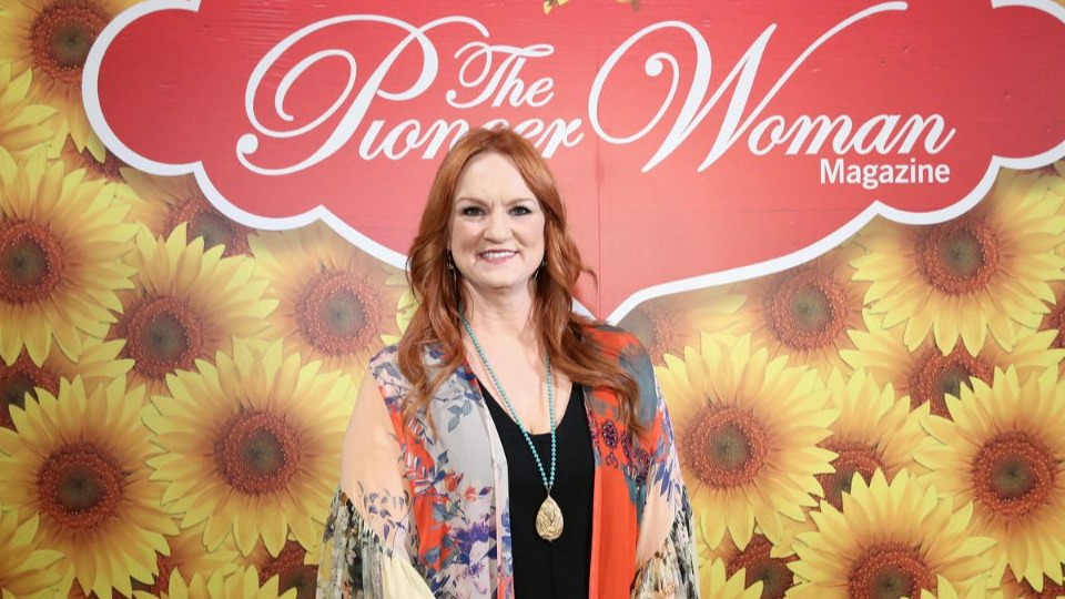 Ree Drummond attends The Pioneer Woman Magazine Celebration with Ree Drummond at The Mason Jar on June 6, 2017 in New York City.