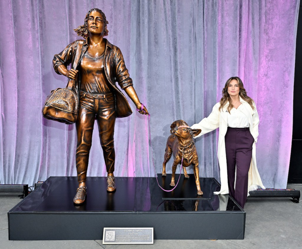 Mariska Hargitay at Purina's unveiling of “Courageous Together,” a new statue by Kristen Visbal 