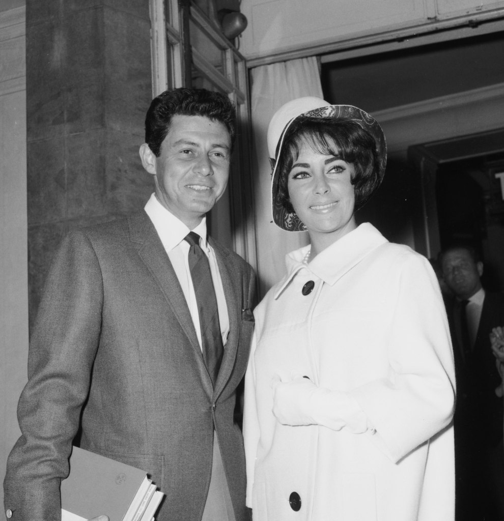 Elizabeth Taylor and Eddie Fisher at the Dorchester Hotel in 1961