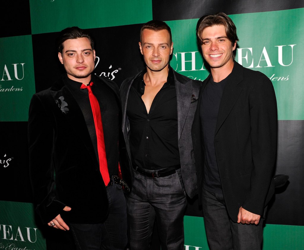 LAS VEGAS, NV - APRIL 28: Actor Joey Lawrence (C) arrives with his brothers, Andrew Lawrence (L) and Matthew Lawrence, to celebrates his birthday at the Chateau Nightclub & Gardens at the Paris Las Vegas on April 28, 2012 in Las Vegas, Nevada. (Photo by David Becker/WireImage)