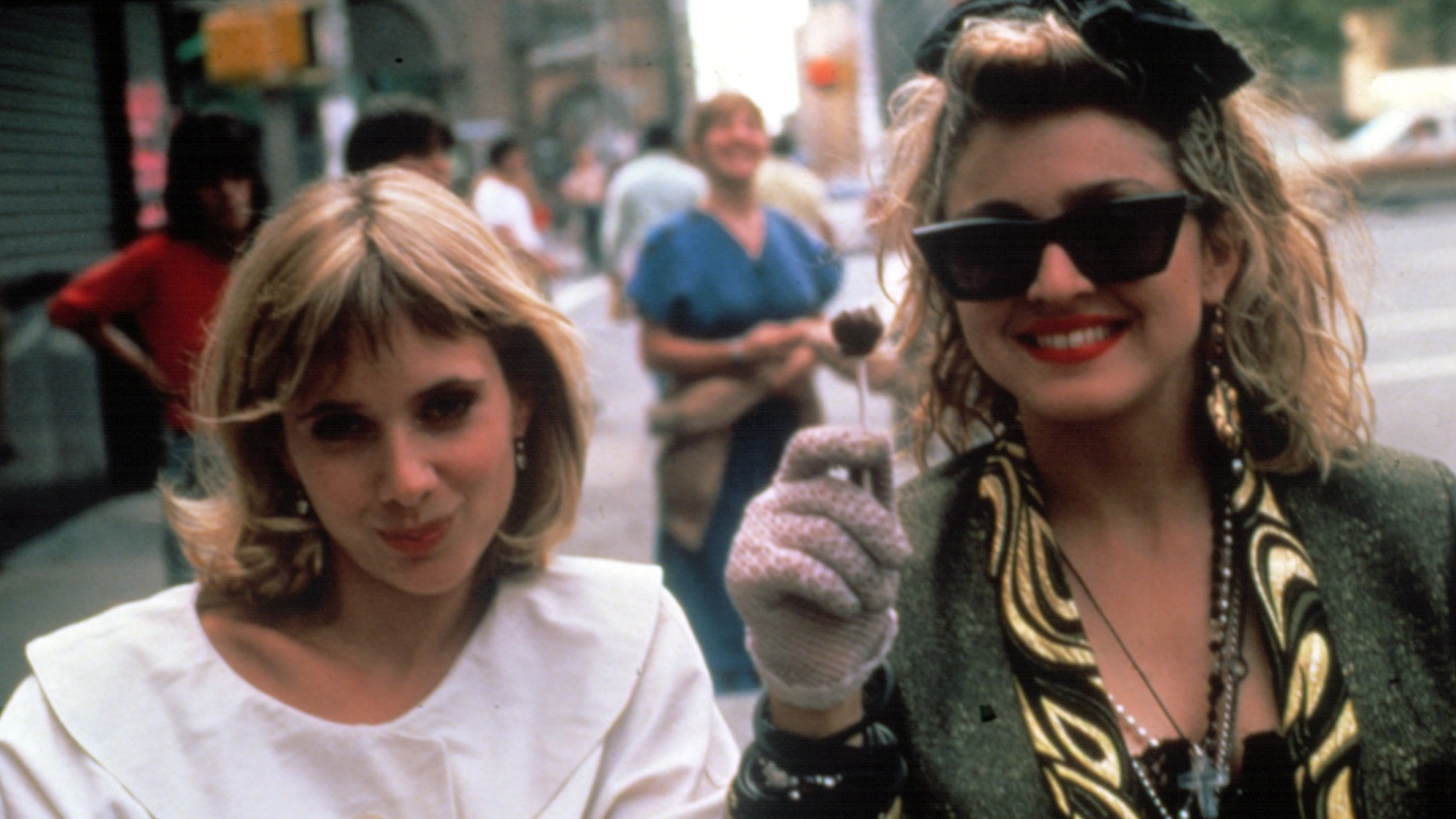Rosanna Arquette and Madonna on the set of 'Desperately Seeking Susan'