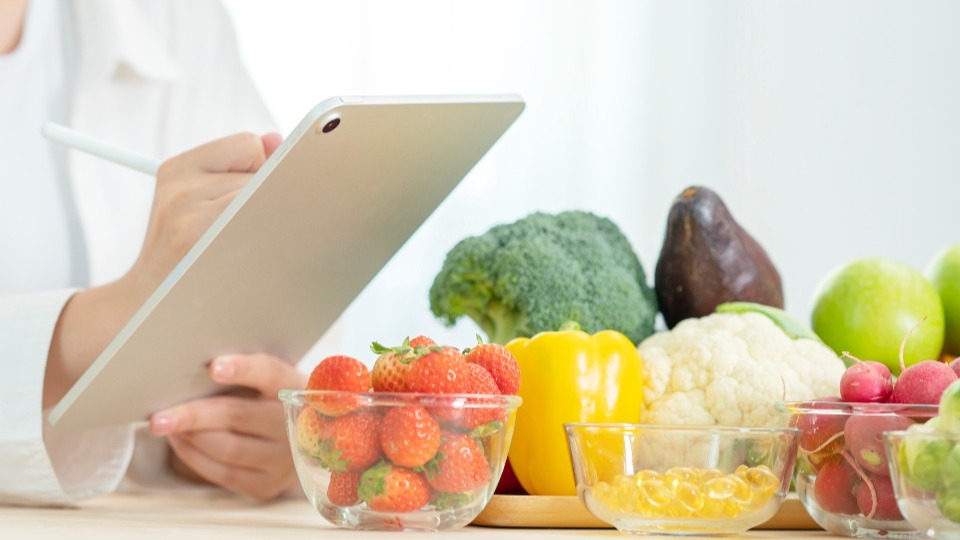 cropped-Food-Is-Medicine-Act