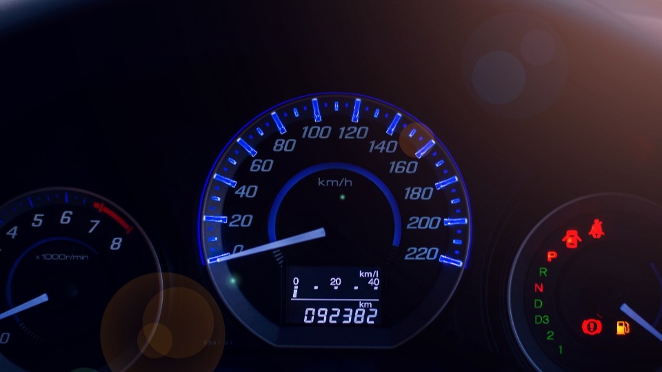 cropped-Odometer-Rollback-Fraud