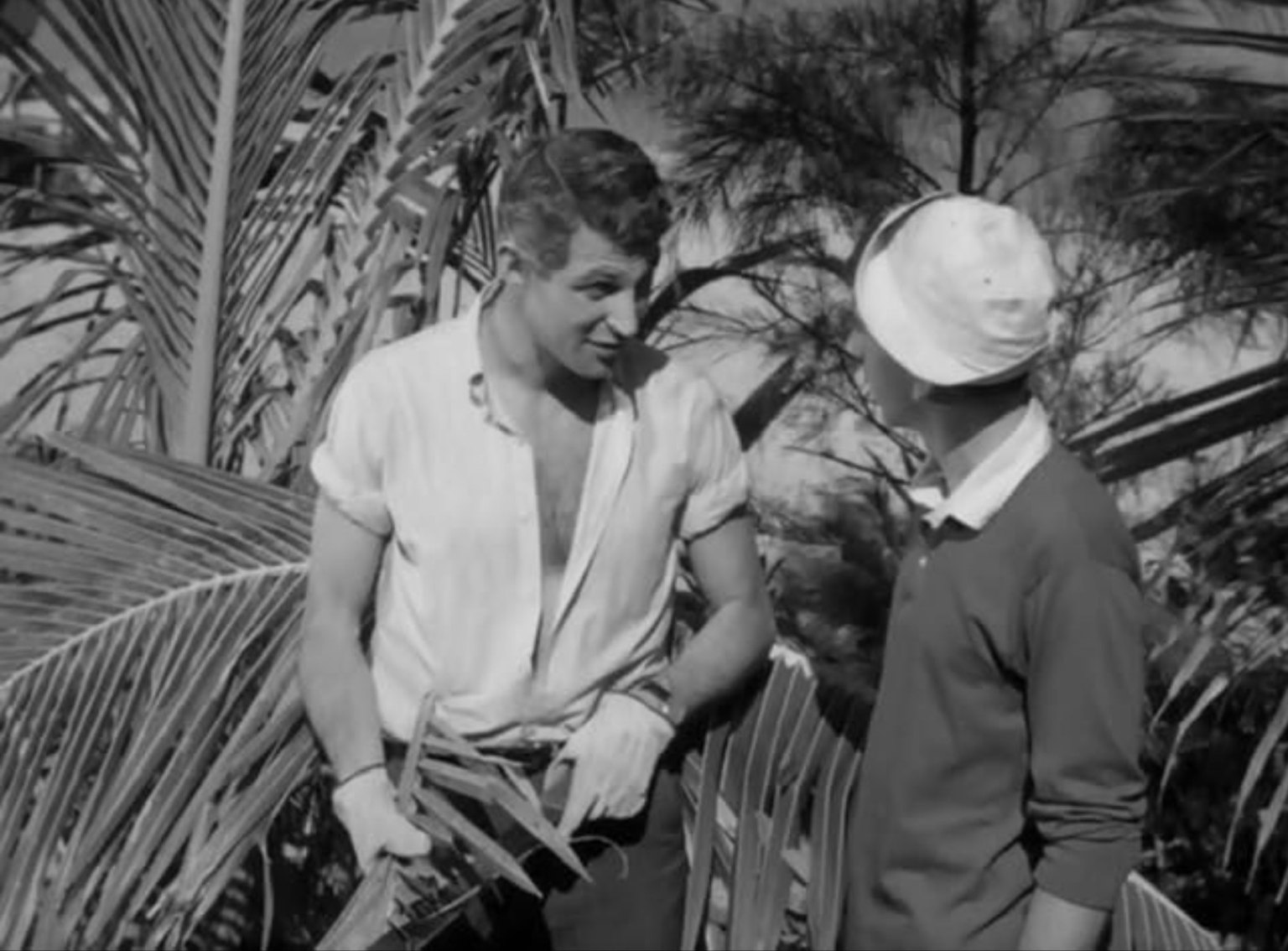 ‘Gilligan’s Island’ Pilot: The Forgotten Original Castaways | Woman's World