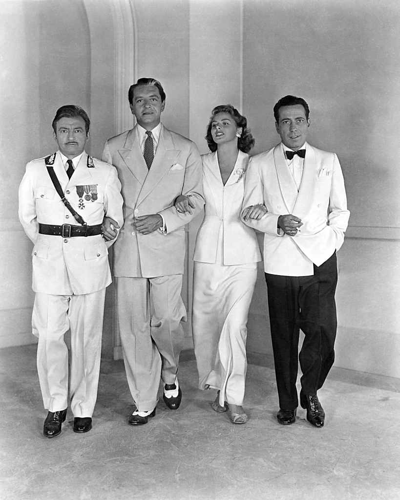 A promotional portrait of the stars of 'Casablanca', directed by Michael Curtiz, 1942. Left to right: Claude Rains (1889 - 1967), Paul Henreid (1905 - 1992), Ingrid Bergman (1915 - 1982) and Humphrey Bogart (1899 - 1957). They play Captain Louis Renault, Victor Laszlo, Ilsa Lund and Rick Blaine, respectively