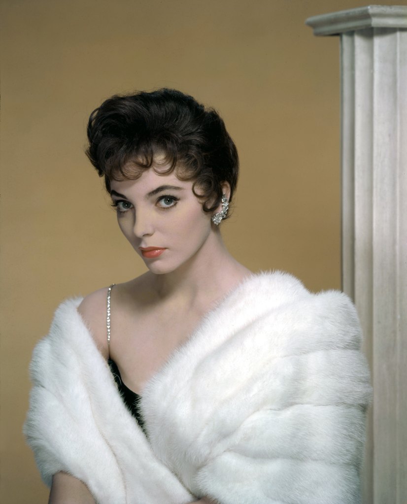 Joan Collins in a fur coat in the '50s