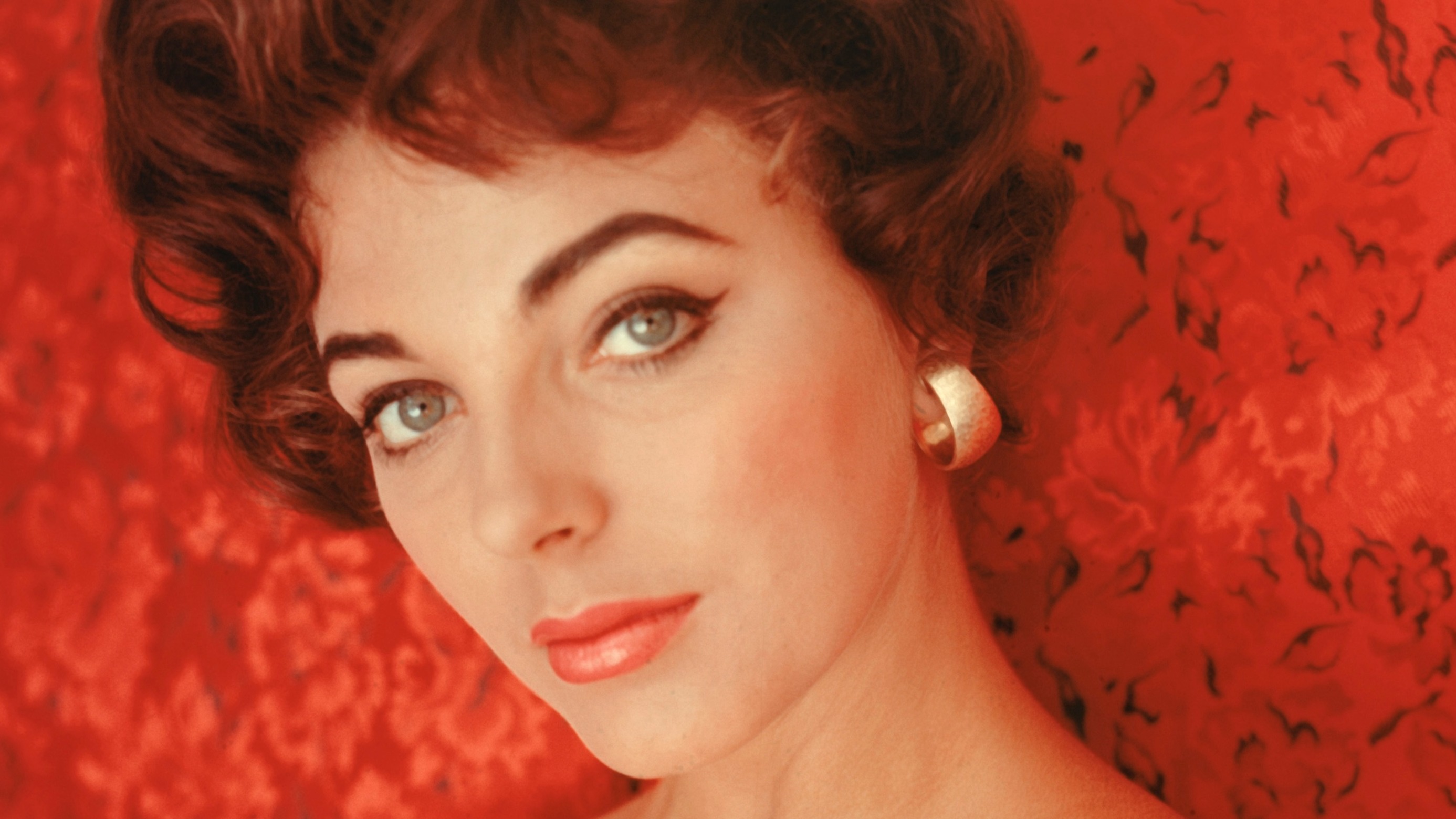 Joan Collins in 1957