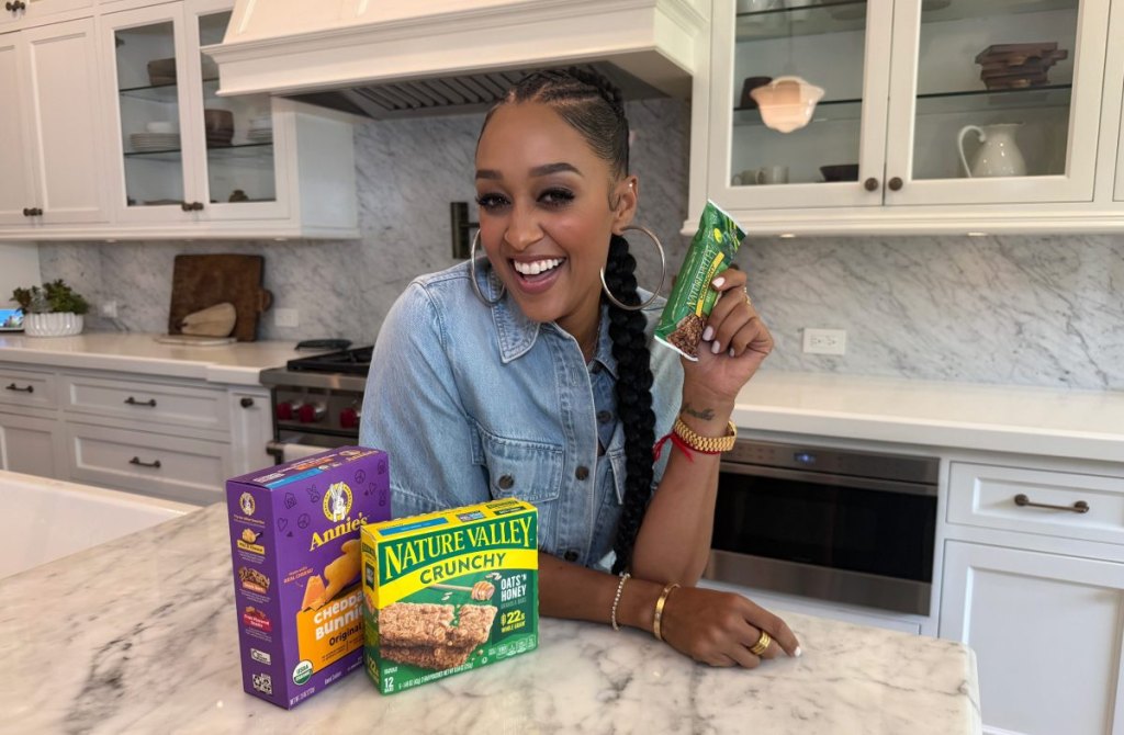 Tia Mowry promoting General Mills partnership