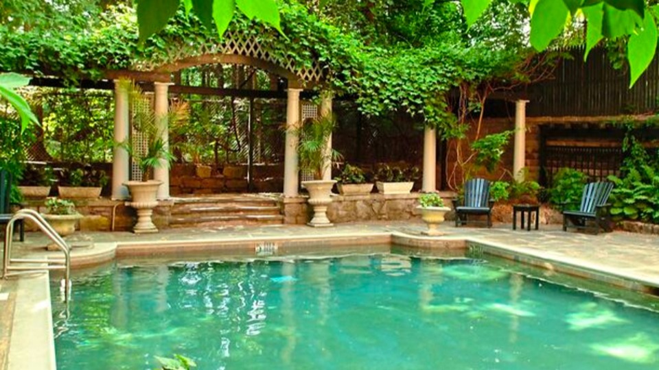 cropped-Saratoga-Springs