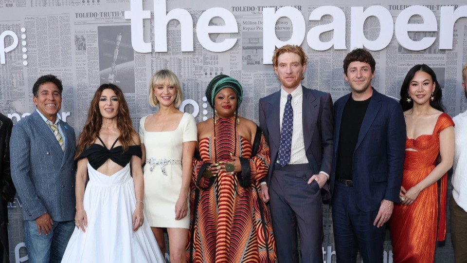 The Paper cast