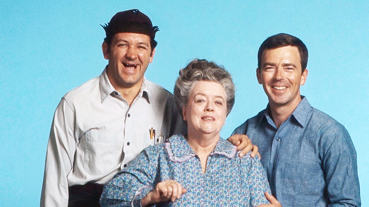 MAYBERRY R.F.D., from left: George Lindsey, Frances Bavier, Ken Berry, (Season 1, 1968)