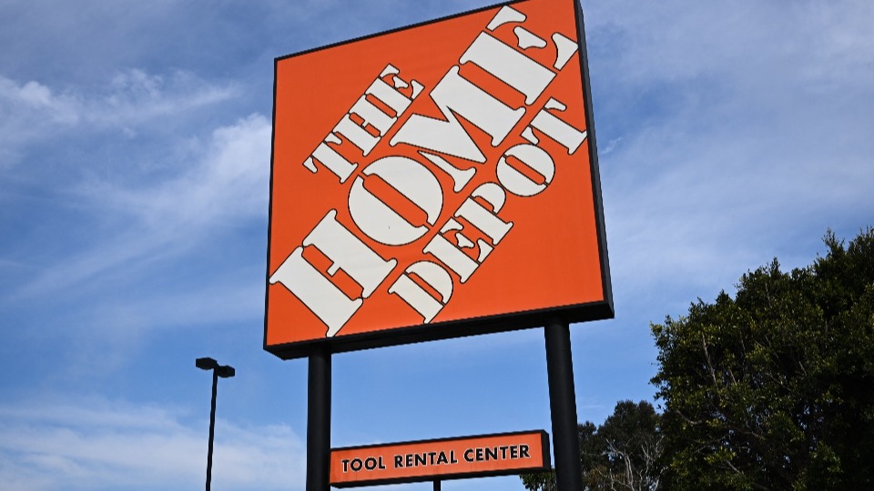 cropped-Home-Depot-Mini-Bucket