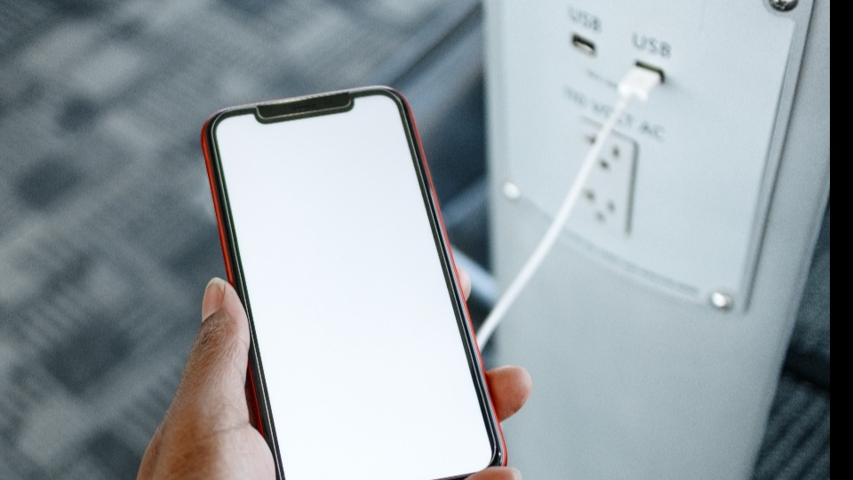 cropped-Juice-Jacking