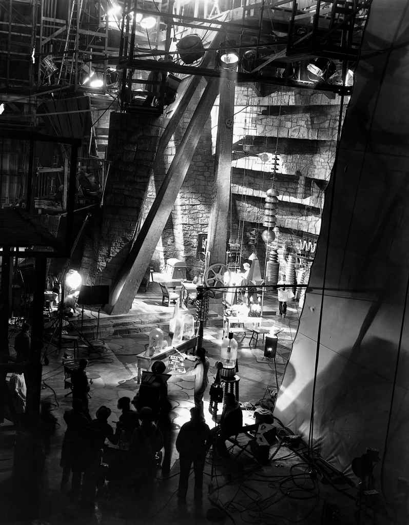 BRIDE OF FRANKENSTEIN, on set, 1935