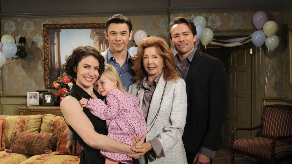 Days Linsey Godfrey - Paul Telfer - Suzanne Rogers - John-Paul Lavoisier