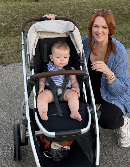 Ree Drummond and her granddaughter, Sofia, 2025