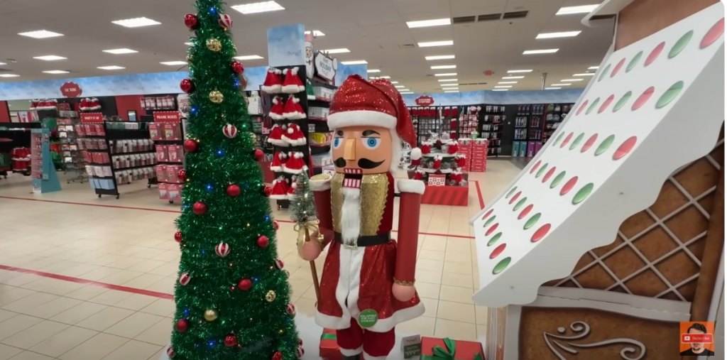 Animatronic nutcracker