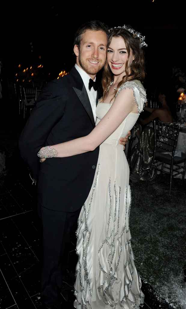 Adam Shulman and Anne Hathaway 