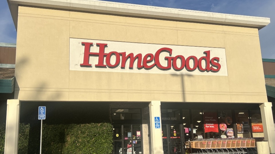 HomeGoods store
