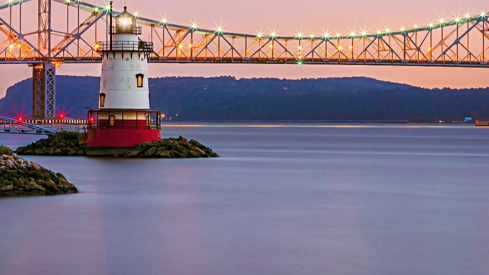 Sleepy Hollow lighthouse