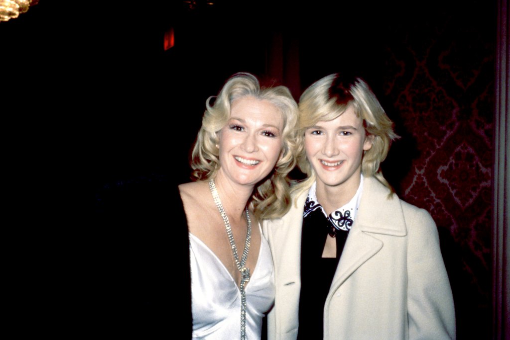 Diane Ladd and Laura Dern in 1980