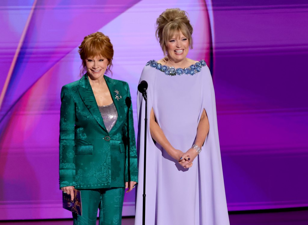 Reba McEntire and Melissa Peterman, 2024