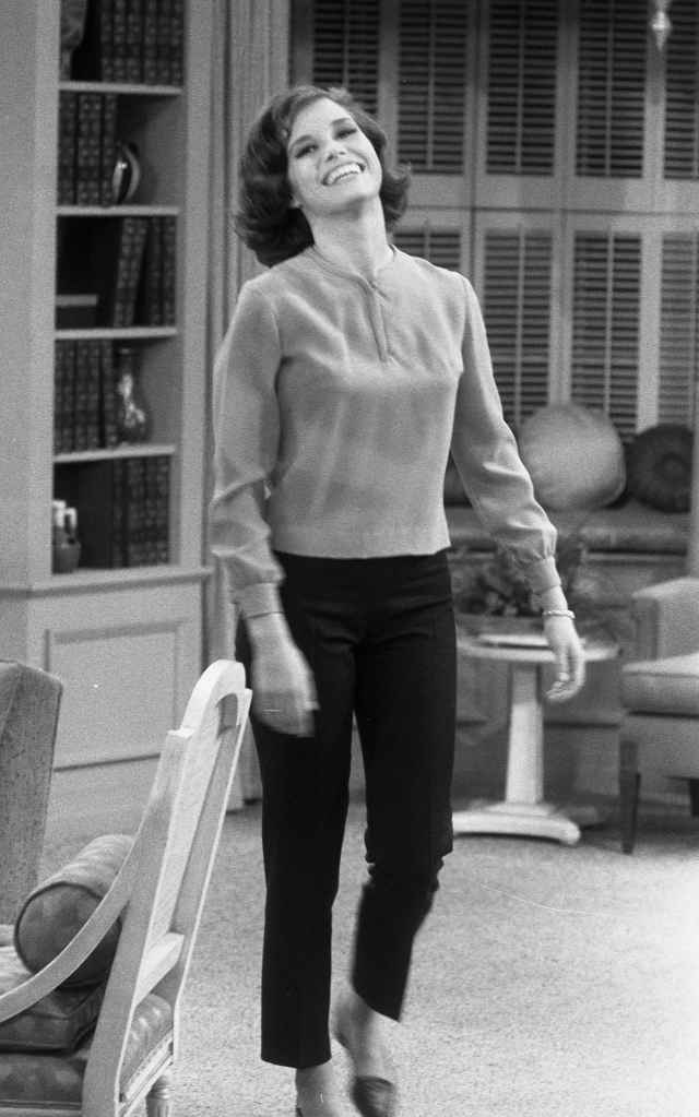 Mary Tyler Moore rehearses for an episode of The Dick Van Dyke Show in 1963