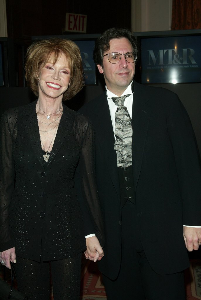 Mary Tyler Moore and Robert Levine in 2003